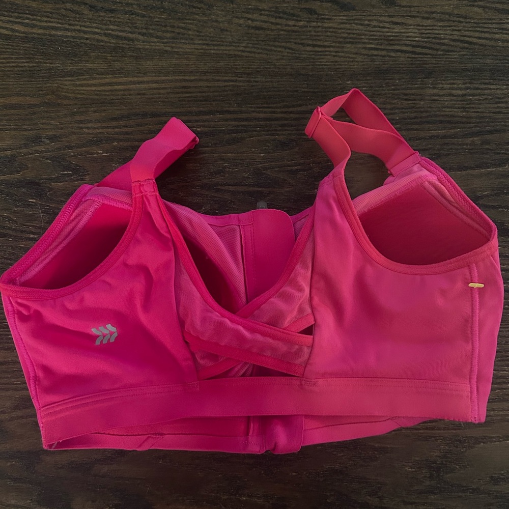 All in motion Vibrant Pink Supportive Bra - Picture 2 of 3